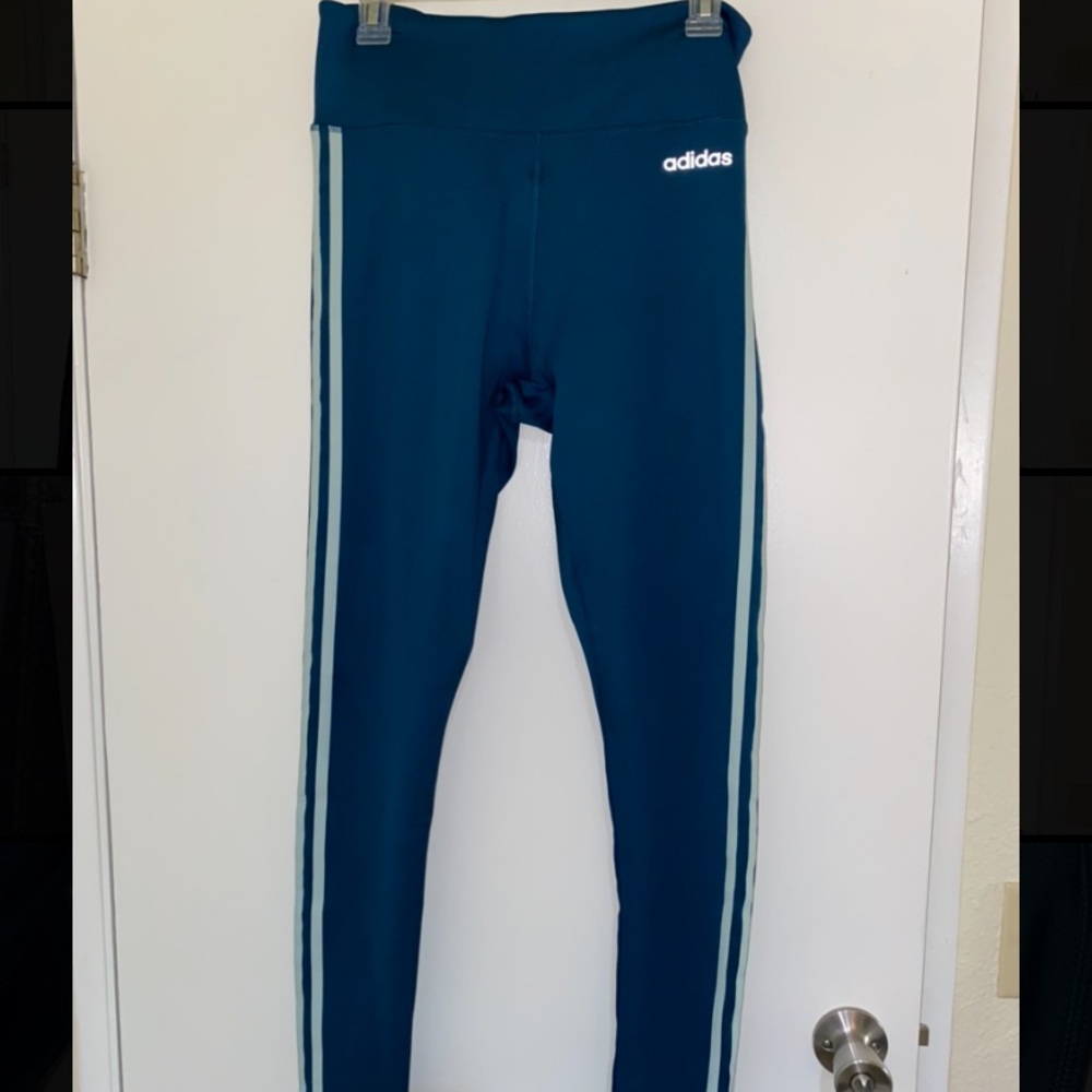Adidas leggings
